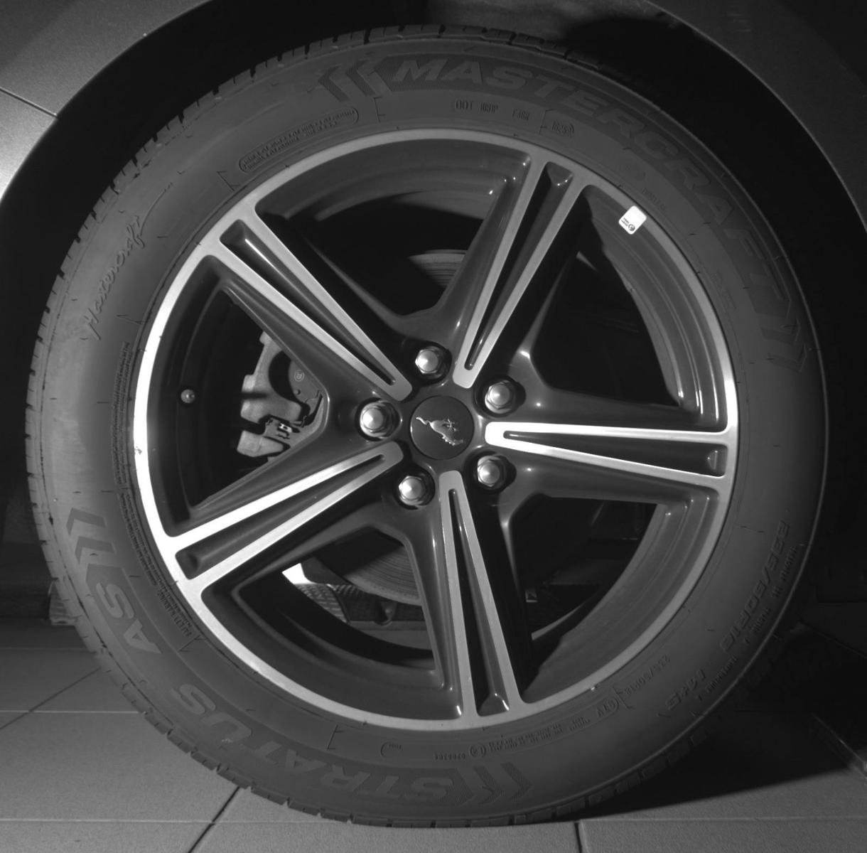 Used 2025 Ford Mustang Premium RWD image 15