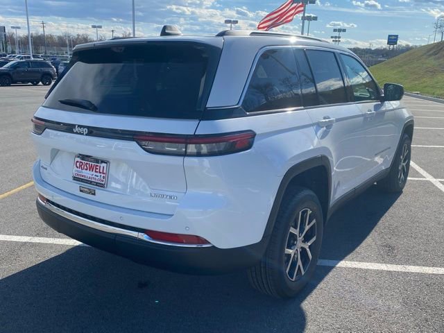 New 2025 Jeep Grand Cherokee Limited w/ Luxury Tech Group II image 8