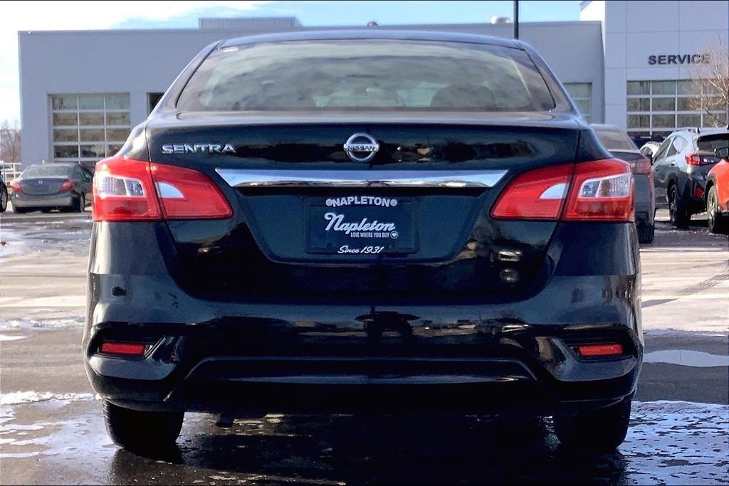 Used 2017 Nissan Sentra S image 3