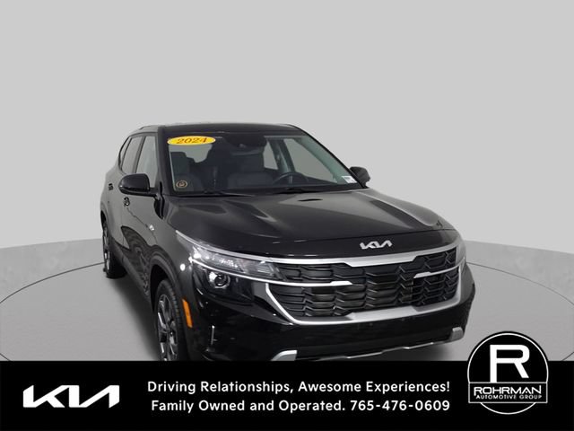 Used 2024 Kia Seltos LX AWD/4WD image 3