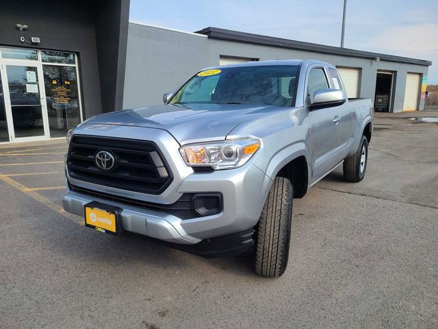 Used 2022 Toyota Tacoma SR w/ SR Convenience Package AWD/4WD image 1