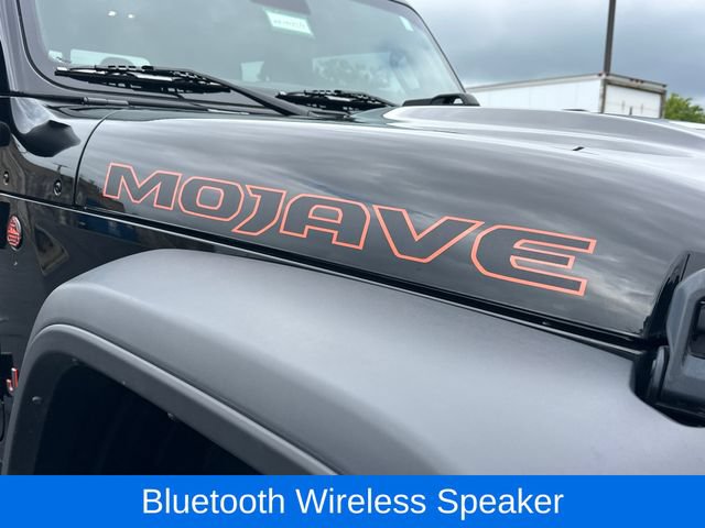 Used 2024 Jeep Gladiator Mojave w/ Technology Group AWD/4WD image 11