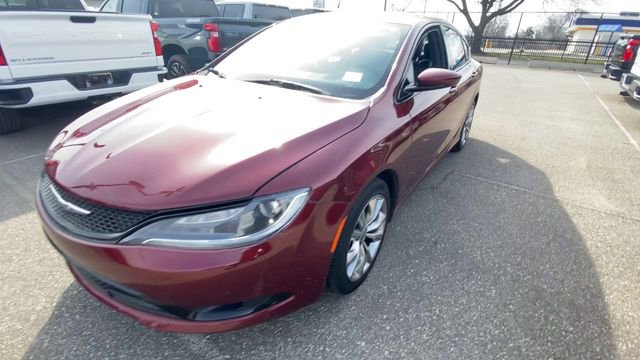 Used 2016 Chrysler 200 S image 6