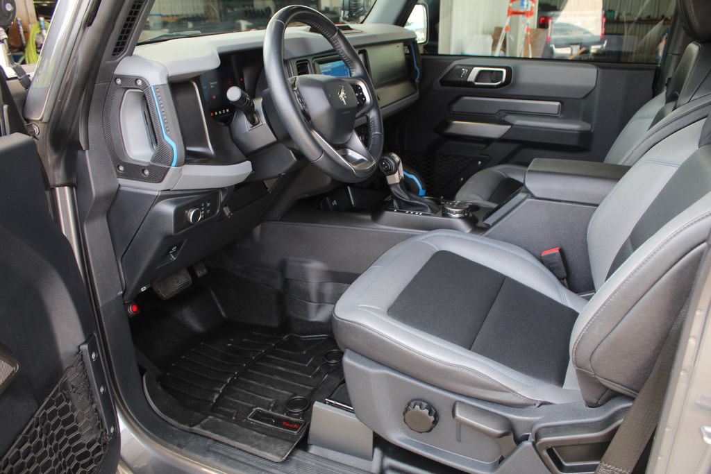 Used 2021 Ford Bronco Black Diamond AWD/4WD image 34