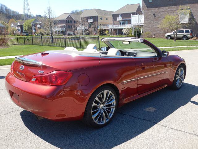 Used 2014 INFINITI Q60 Convertible w/ Premium Package image 15