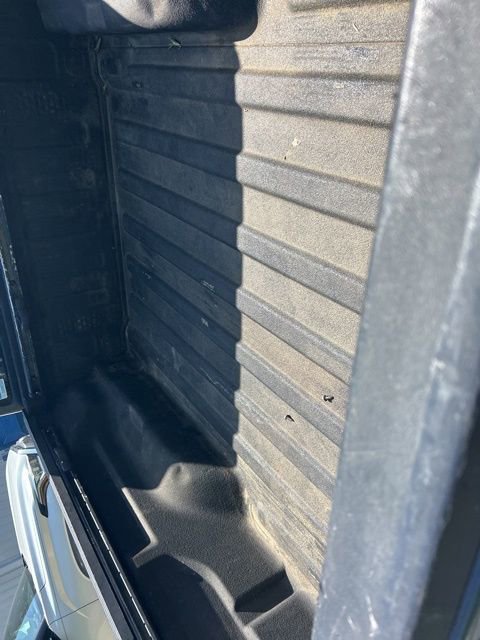 Used 2022 Jeep Gladiator Rubicon w/ Cold Weather Group AWD/4WD image 14