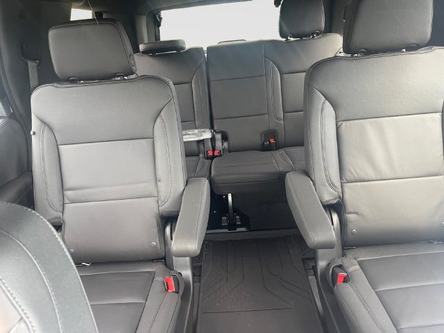 New 2026 Chevrolet Tahoe LT w/ Comfort Package AWD/4WD image 17
