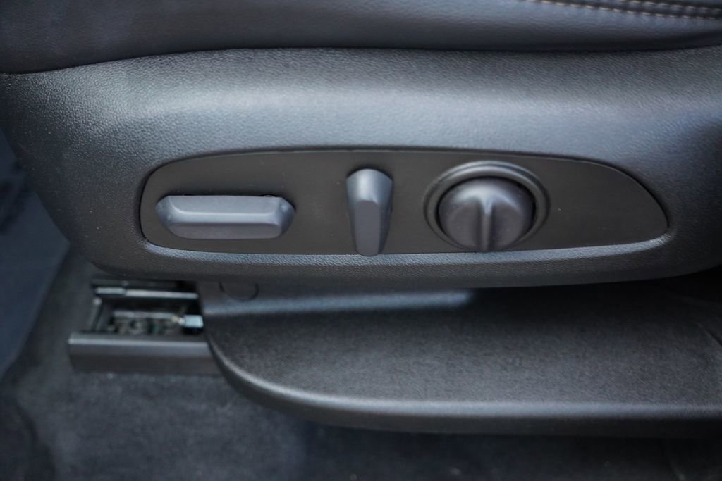 Certified 2023 Chevrolet Traverse High Country image 27