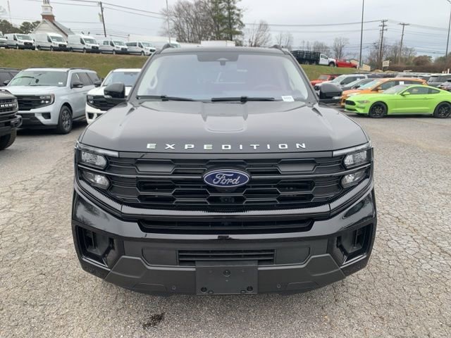 New 2025 Ford Expedition Max Active AWD/4WD image 3