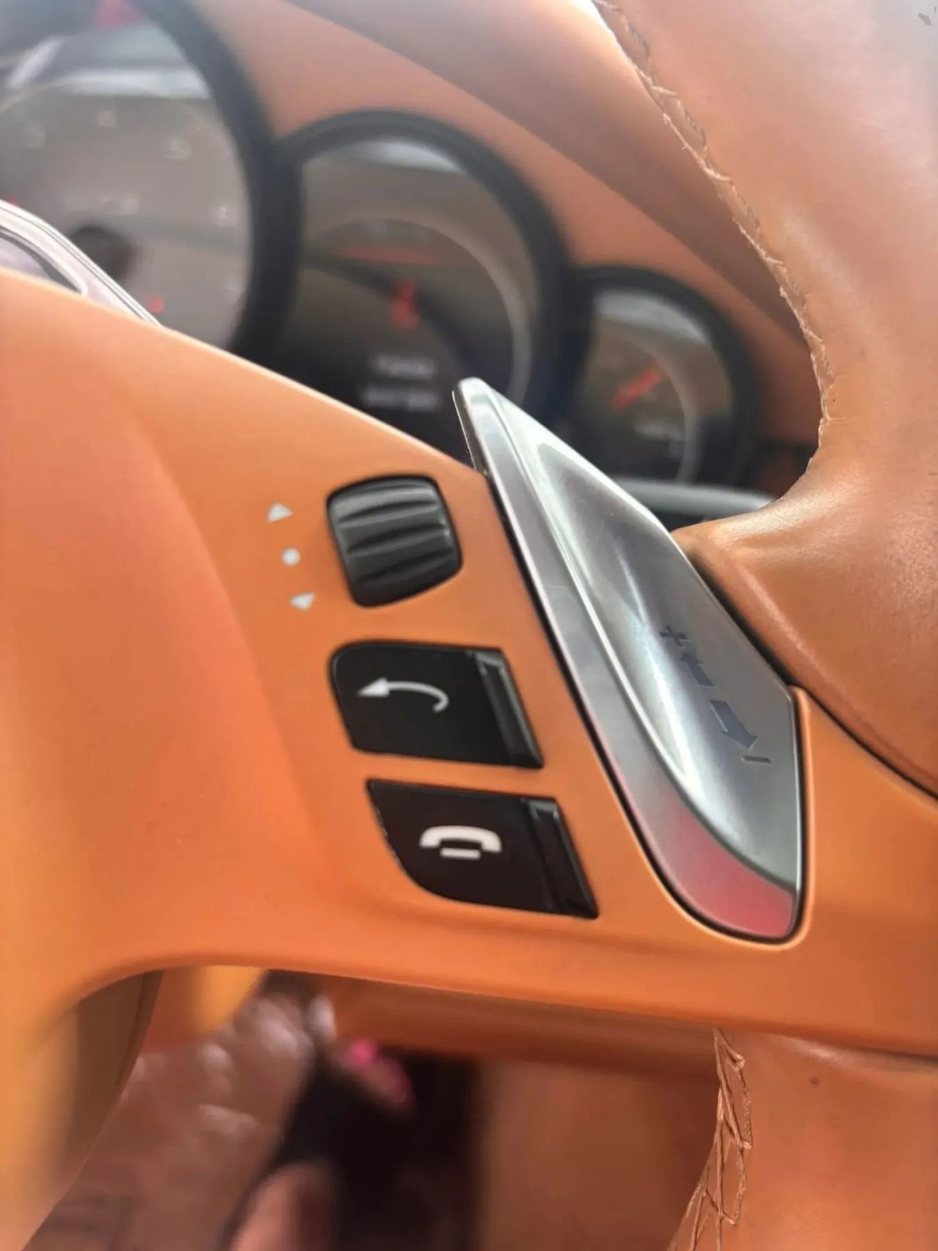 Used 2016 Porsche Panamera GTS image 10