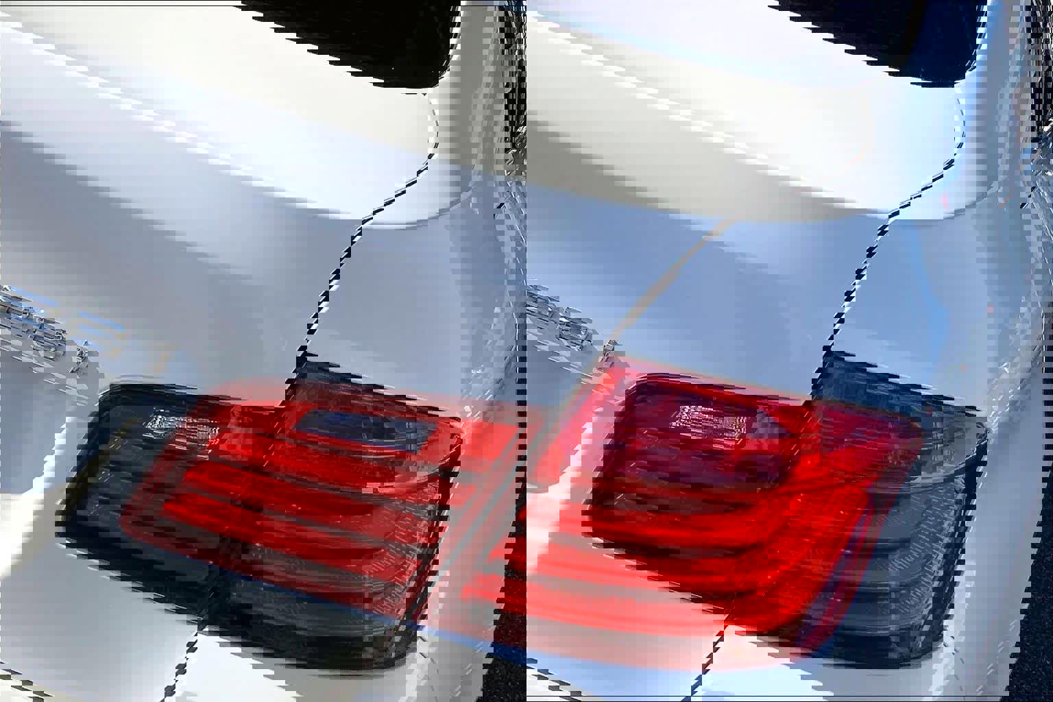 Used 2016 BMW 528i Sedan image 28