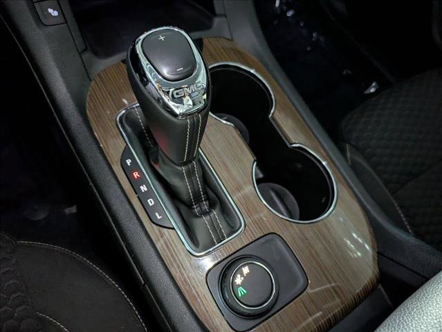 Used 2017 GMC Acadia SLE image 13