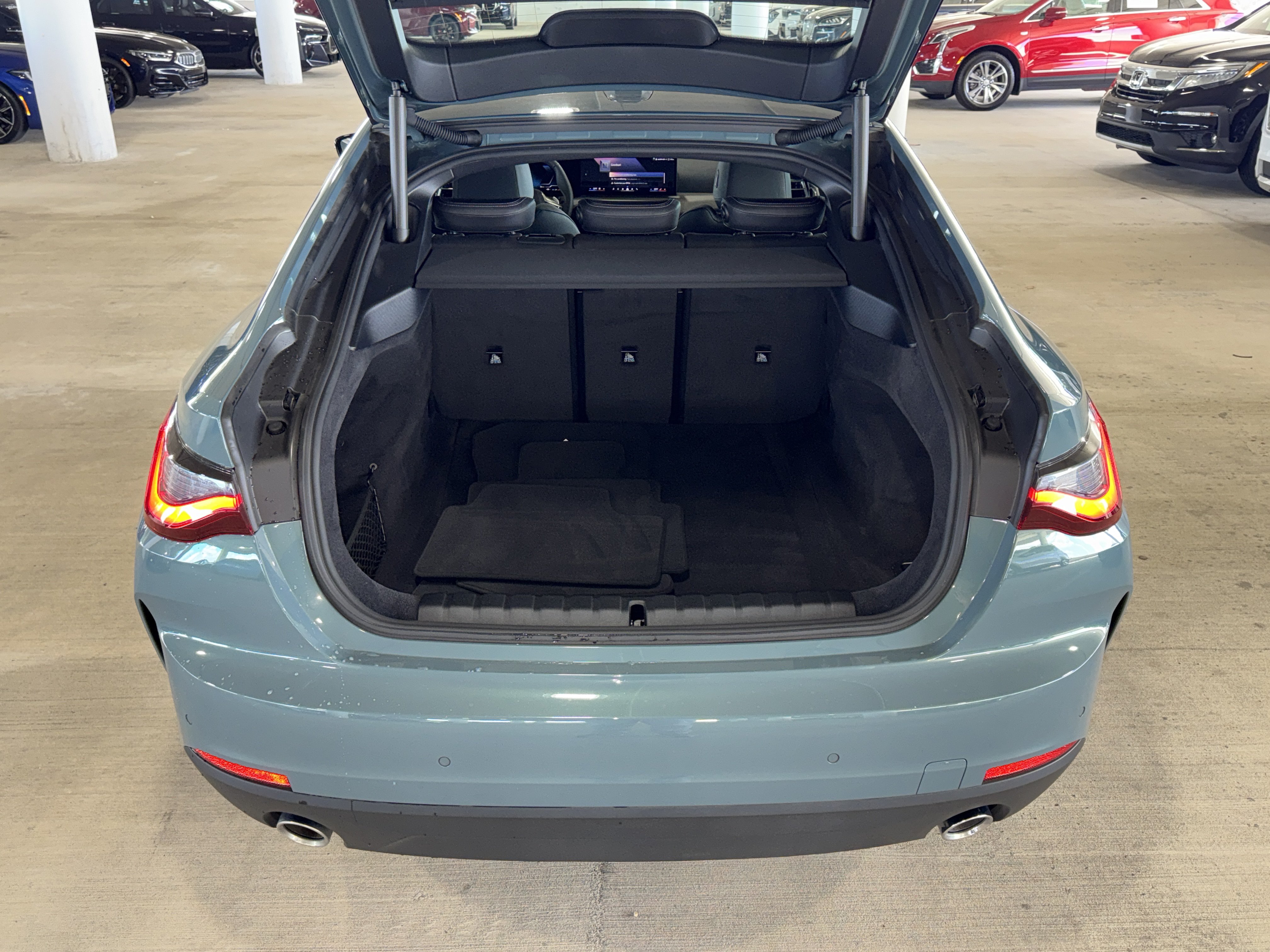 Used 2025 BMW 430i w/ Premium Package RWD image 13
