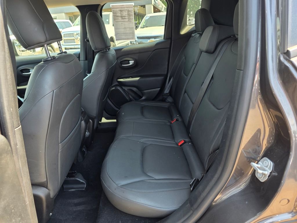 Used 2020 Jeep Renegade Limited w/ UConnect 8.4 Nav Group image 9