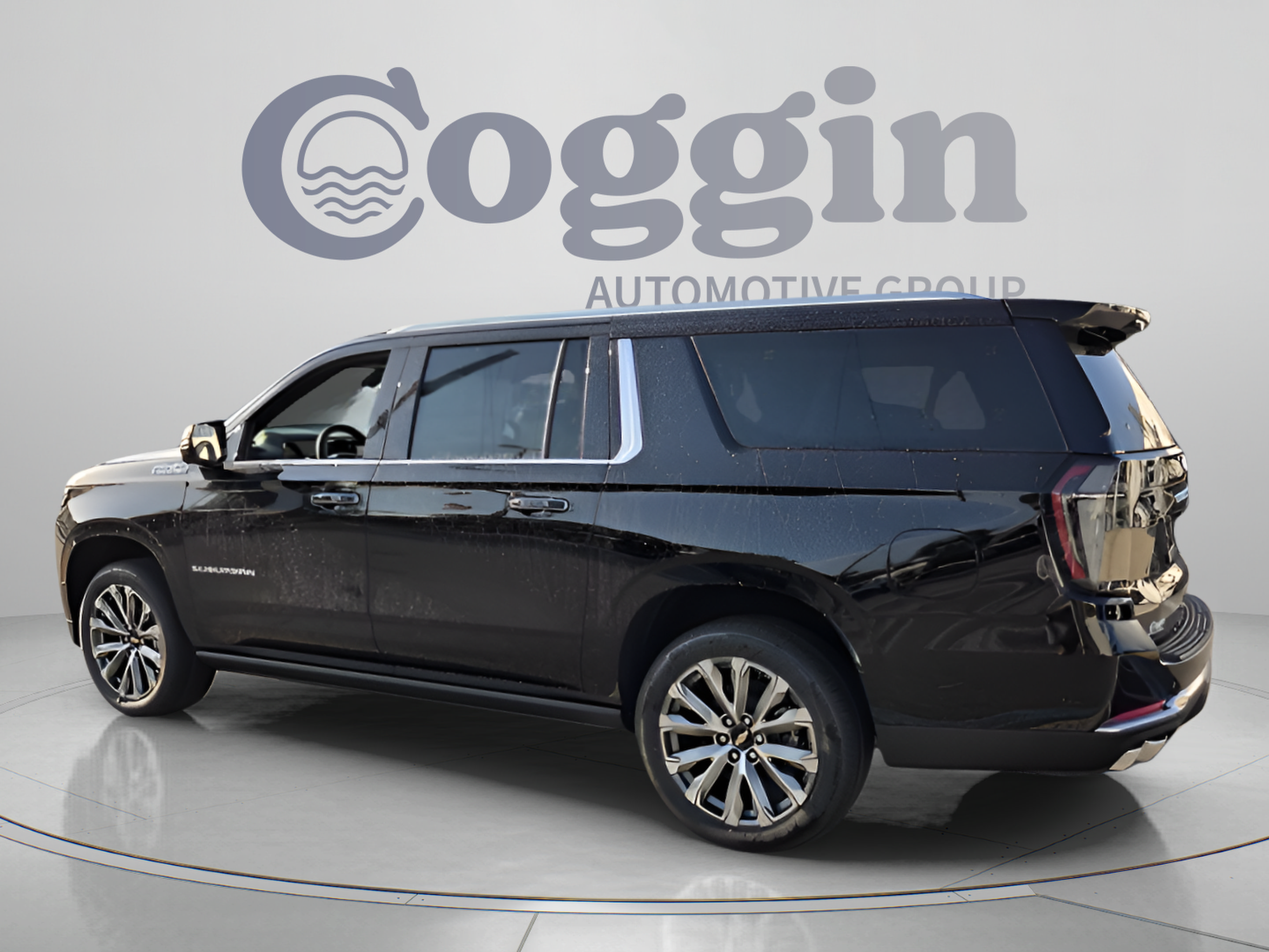 New 2026 Chevrolet Suburban High Country RWD image 3