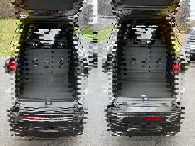 New 2026 Buick Enclave Sport Touring w/ Super Cruise Package image 12