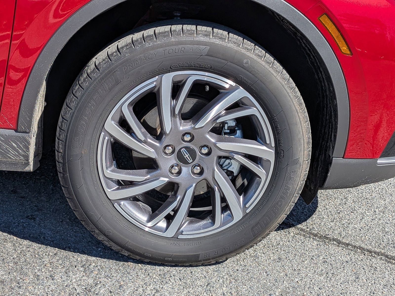 Used 2025 Lincoln Corsair FWD w/ Equipment Group 101A image 12