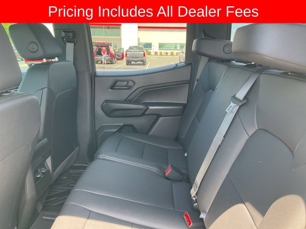Used 2026 Chevrolet Colorado Trail Boss AWD/4WD image 14