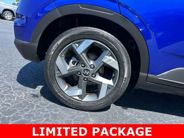 Used 2022 Hyundai Venue Limited FWD image 7