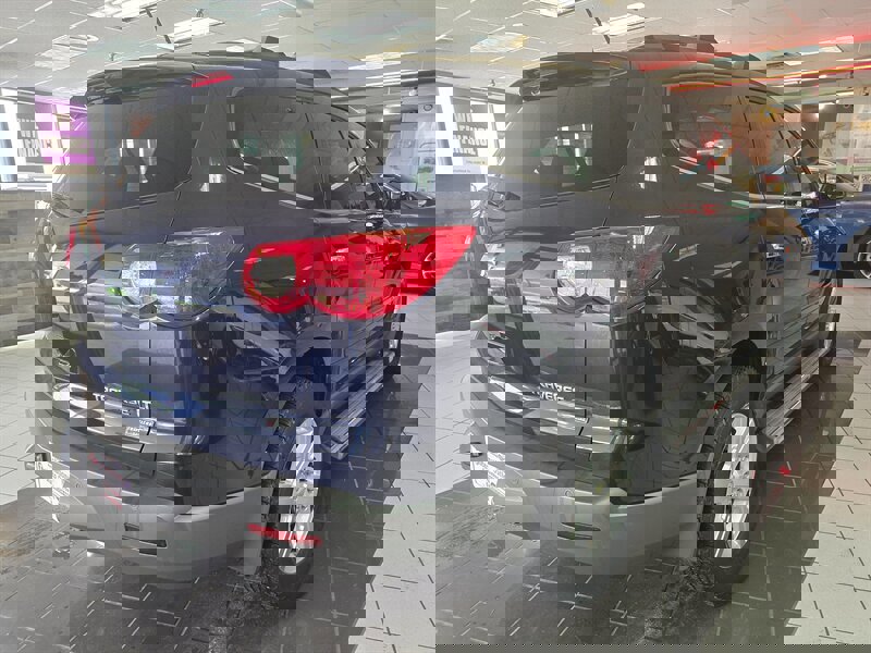 Used 2010 Chevrolet Traverse LT w/ Personal Connectivity Package image 4