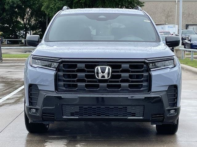 New 2026 Honda Pilot Sport image 7