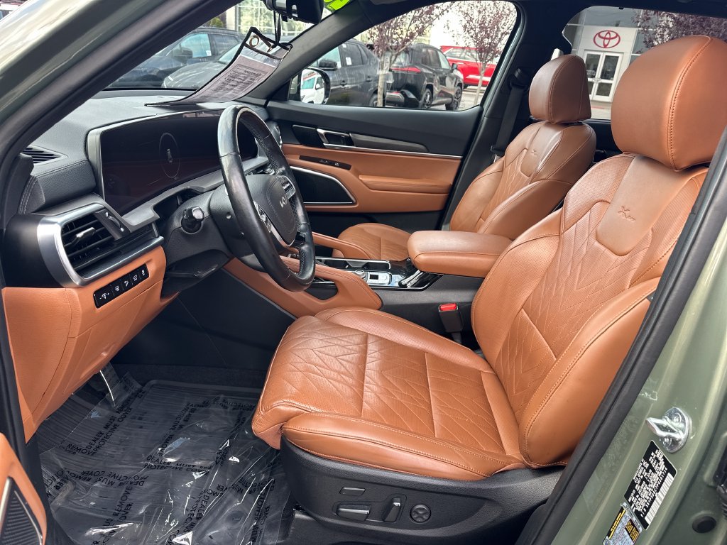 Used 2023 Kia Telluride SX Prestige X-Pro AWD/4WD image 12