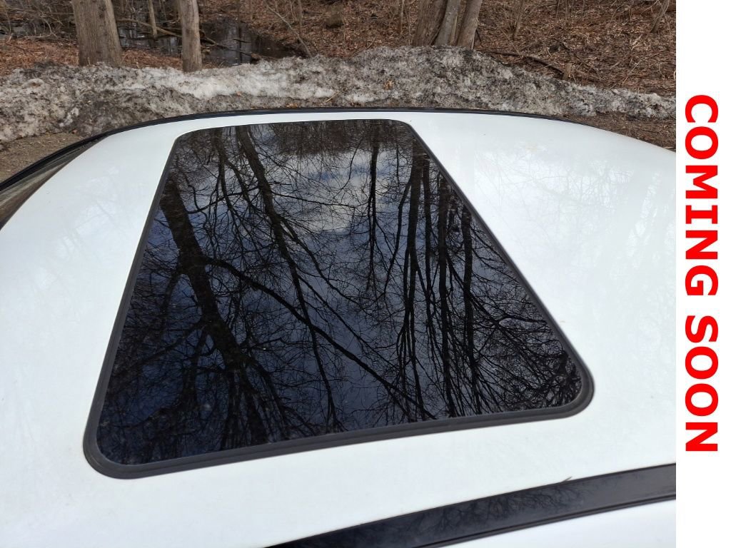 Used 2014 Mercedes-Benz C 300 4MATIC Sedan image 9