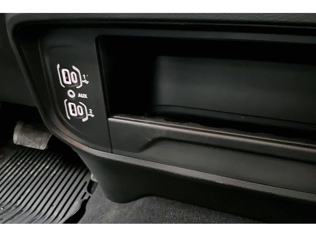 New 2025 RAM 2500 Tradesman AWD/4WD image 18