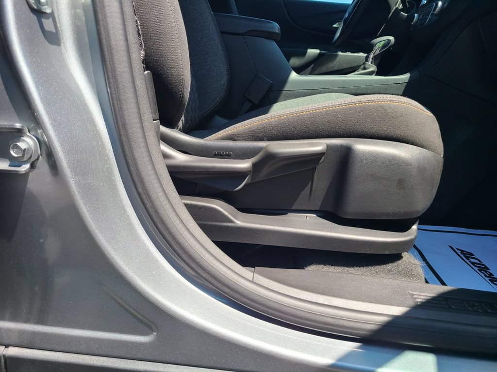Used 2024 Chevrolet Equinox LT AWD/4WD image 11