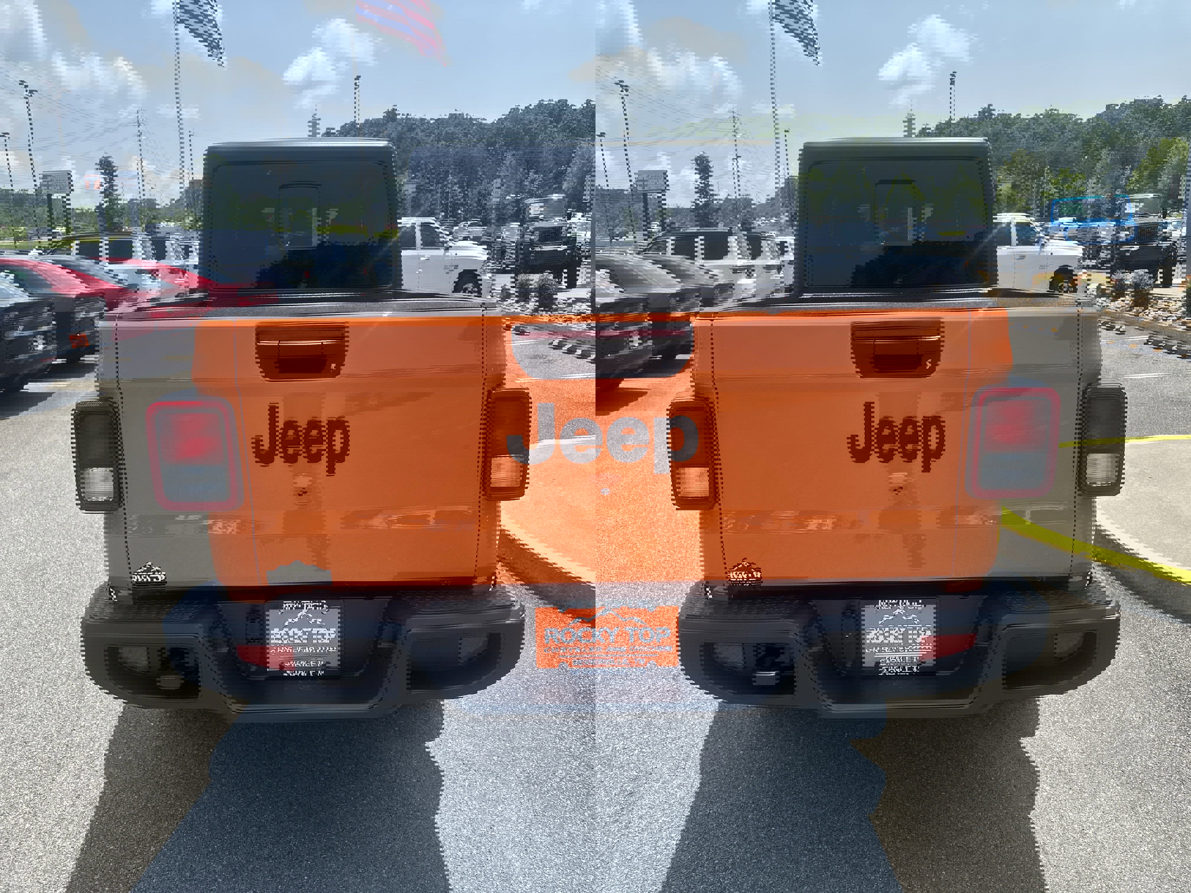 New 2025 Jeep Gladiator Sport image 8