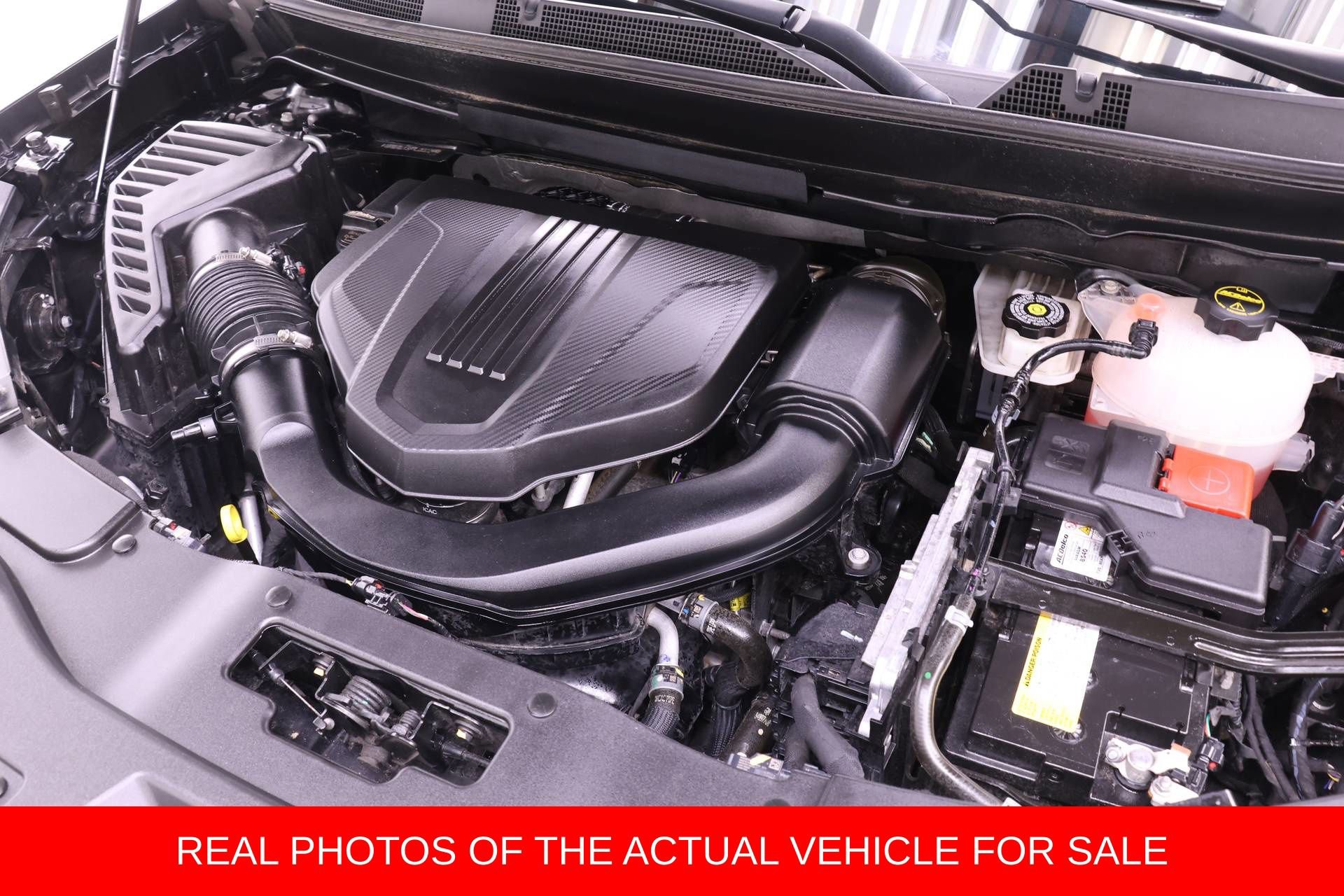 Used 2024 Chevrolet Traverse RS image 17