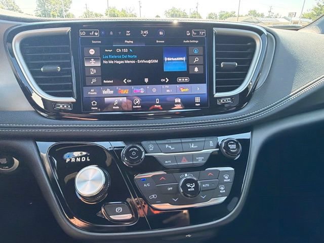 New 2027 Chrysler Pacifica Select FWD image 19