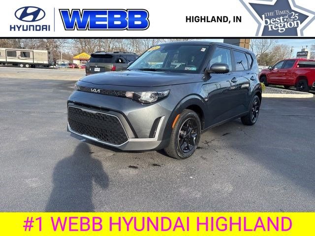 Used 2024 Kia Soul LX w/ Option Group 015 FWD image 11