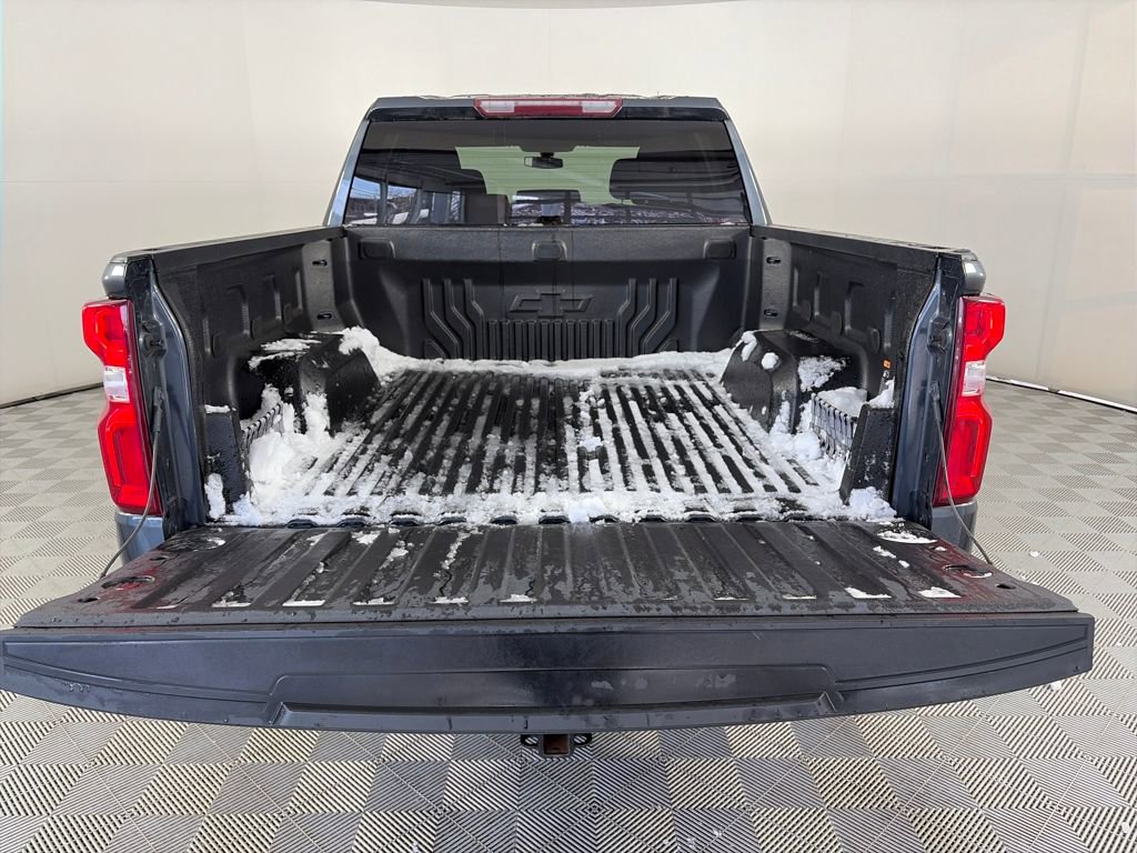 Used 2021 Chevrolet Silverado 1500 Custom w/ LPO, Dark Essentials Package image 23