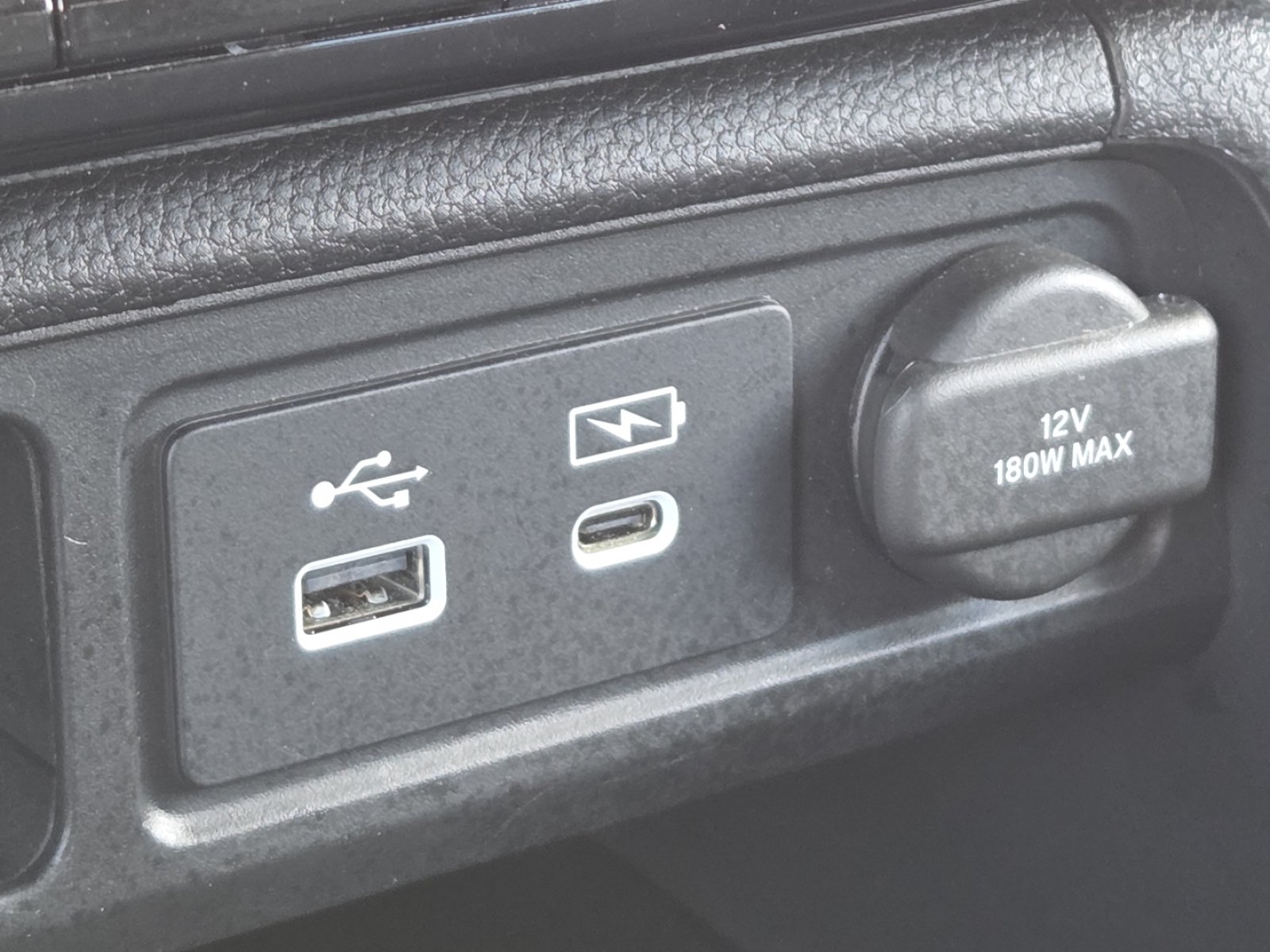 Used 2025 Honda Pilot Touring image 33