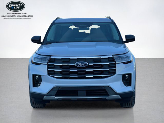 New 2026 Ford Explorer Active w/ Active Comfort Package AWD/4WD image 8
