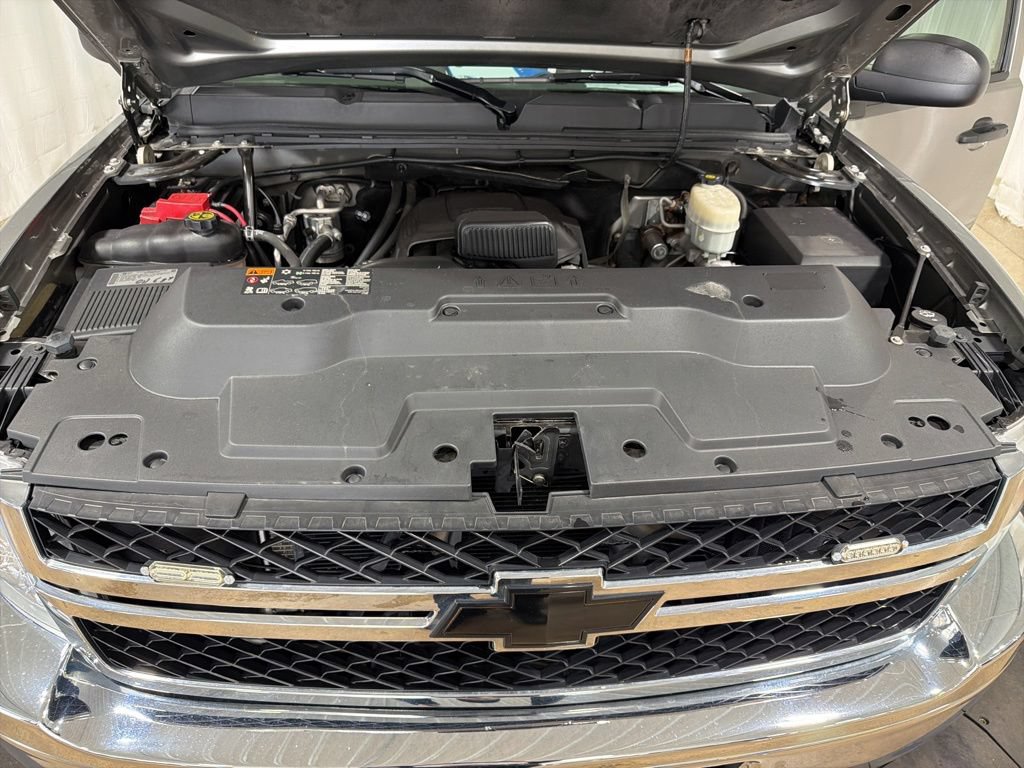 Used 2014 Chevrolet Silverado 2500 W/T AWD/4WD image 31