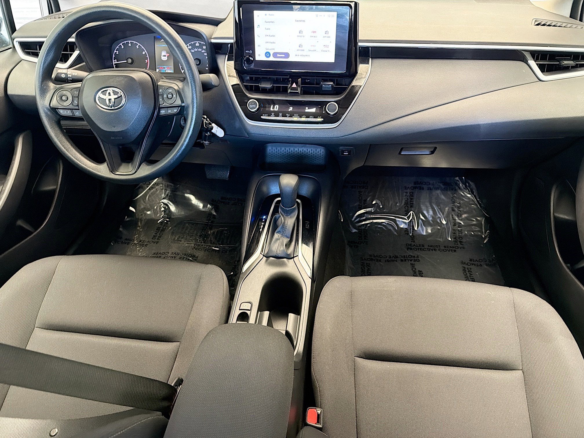 Used 2024 Toyota Corolla LE image 11