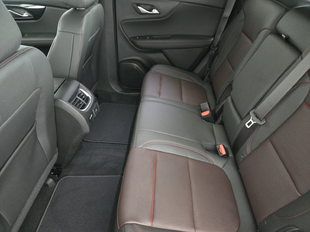 New 2026 Chevrolet Blazer RS w/ Driver Confidence II Package FWD image 34