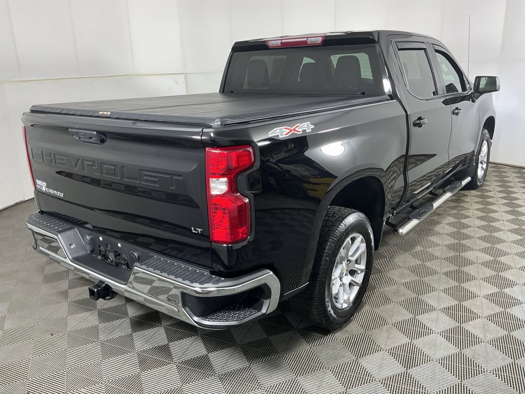 Used 2022 Chevrolet Silverado 1500 LT AWD/4WD image 8