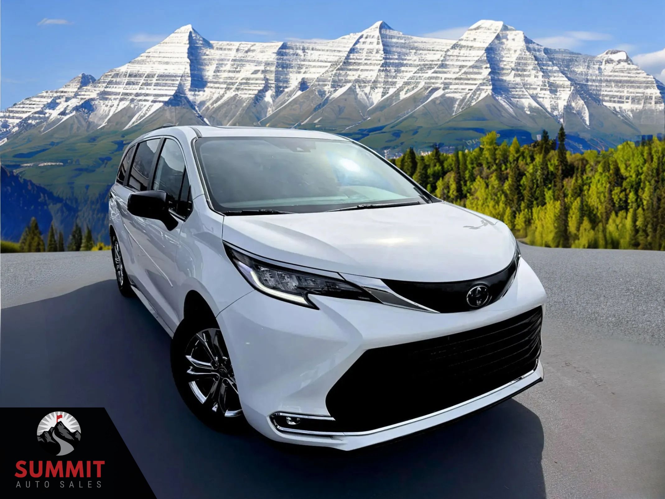 Used 2023 Toyota Sienna XSE w/ XSE Plus Package AWD/4WD image 1