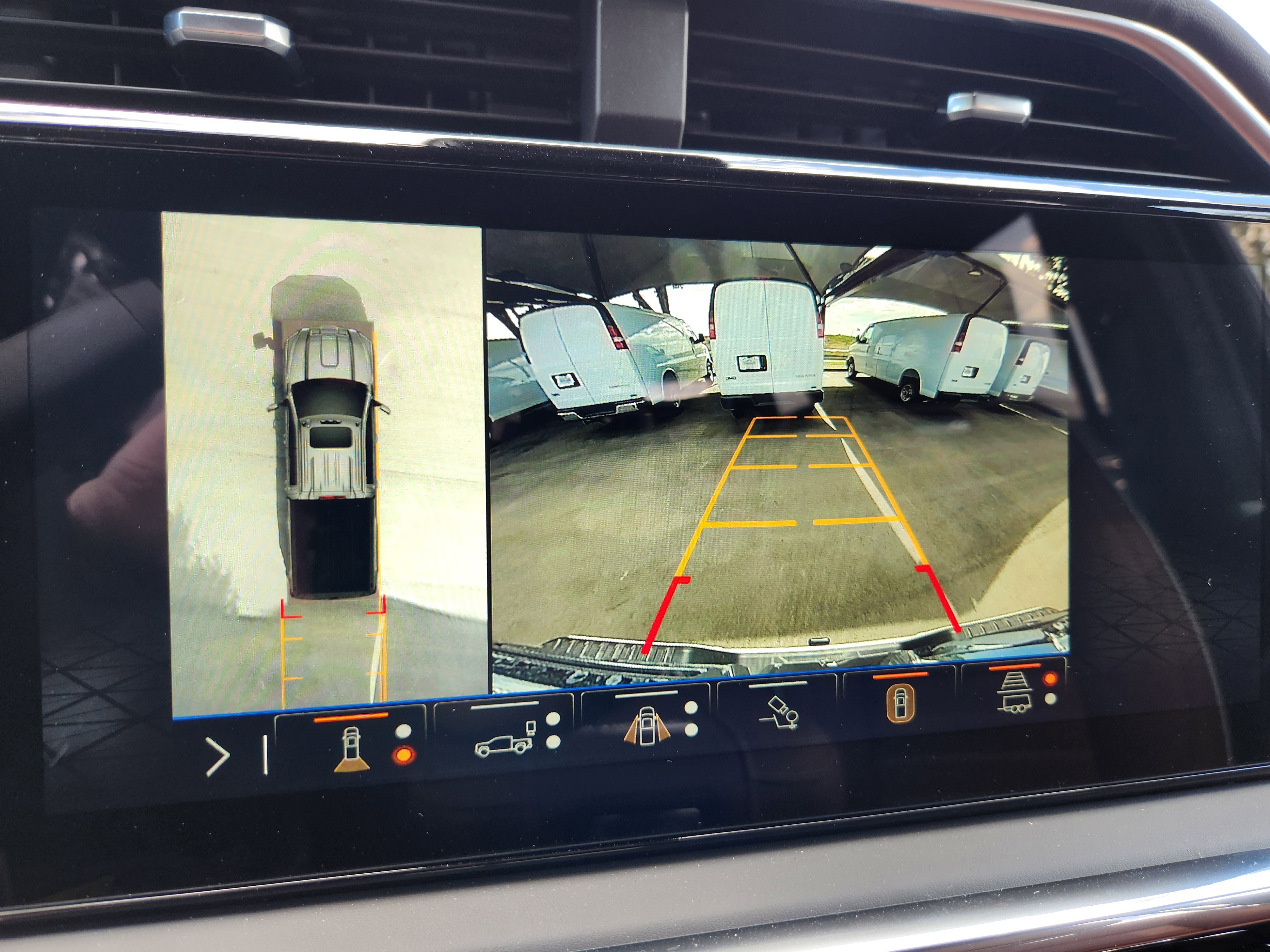 New 2025 GMC Sierra 2500 Denali Ultimate w/ Max Trailering Package image 29