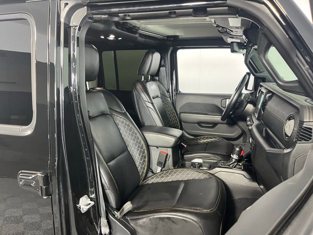Used 2021 Jeep Wrangler Unlimited Sahara image 33