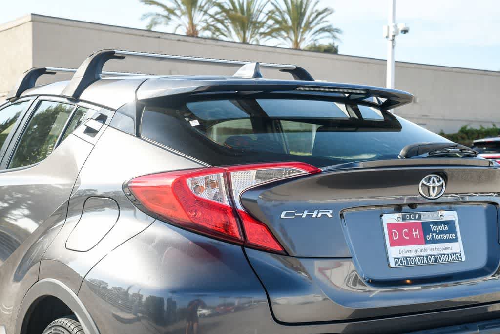 Used 2019 Toyota C-HR XLE FWD image 7