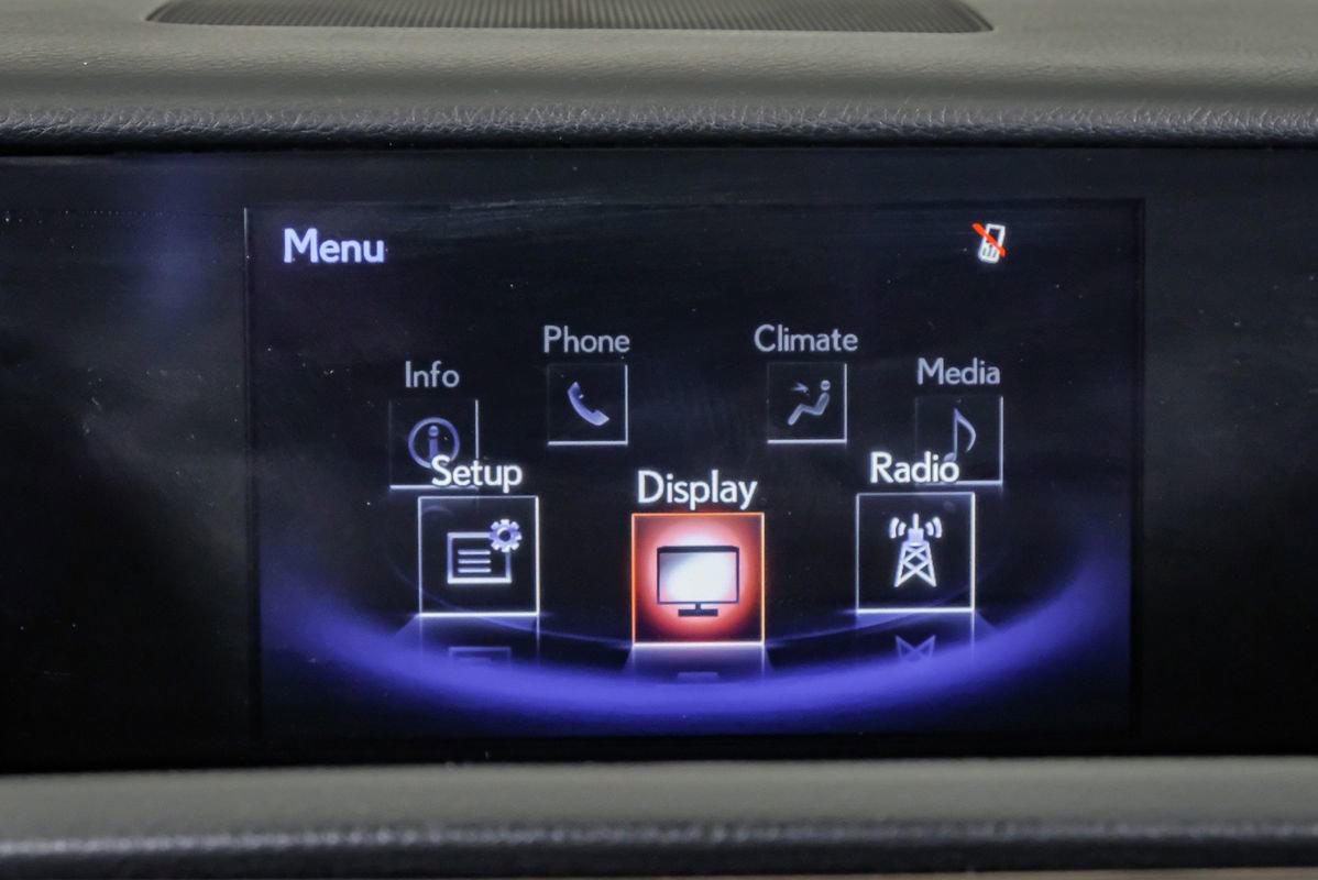 Used 2016 Lexus IS 200t RWD image 28