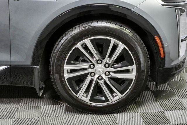 Used 2023 Cadillac Lyriq 2WD image 7