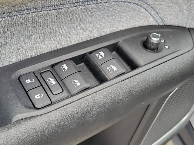 Used 2022 Jeep Compass Latitude FWD image 20