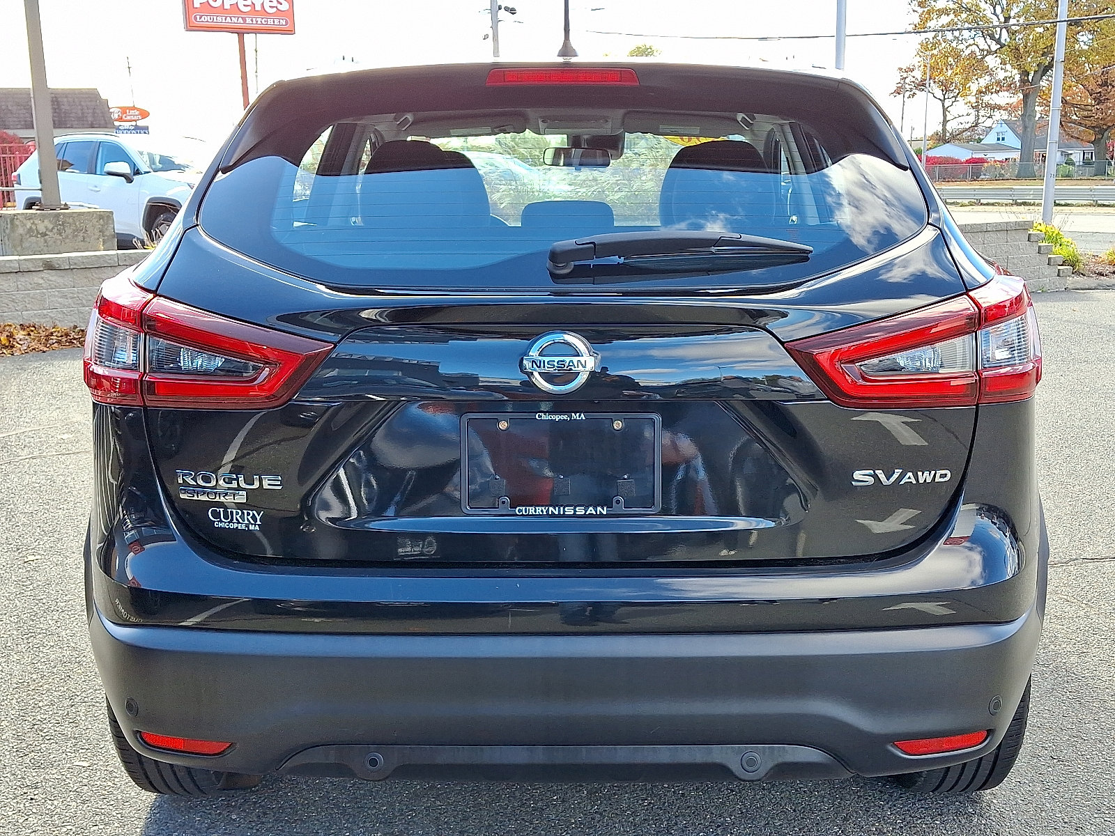 Used 2020 Nissan Rogue Sport SV image 5