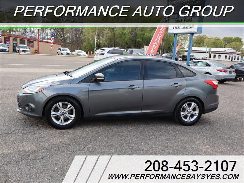 Used 2014 Ford Focus SE FWD image 4