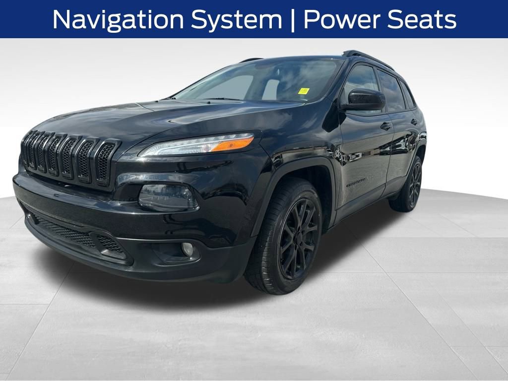 Used 2018 Jeep Cherokee Latitude w/ Cold Weather Group image 3